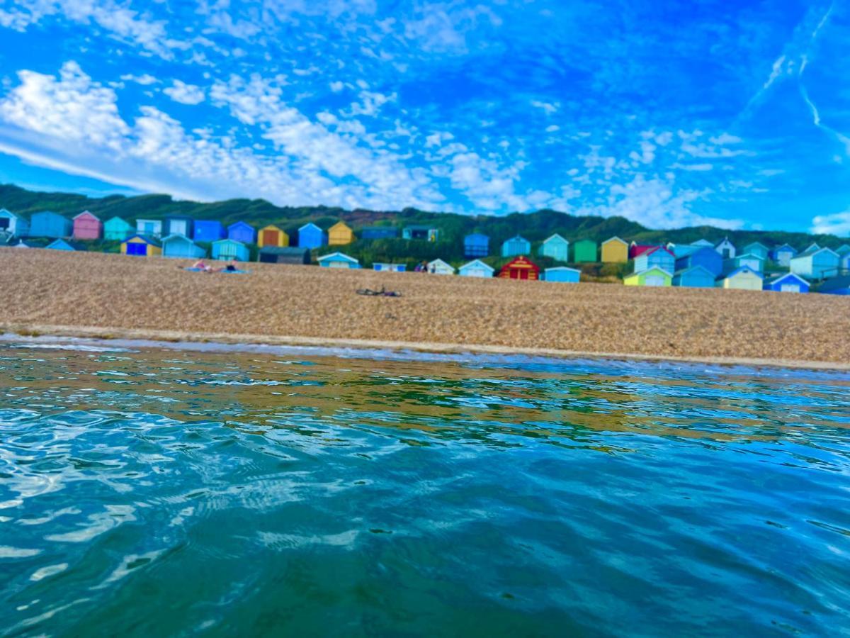 Jungle Lodge Lymington Dış mekan fotoğraf